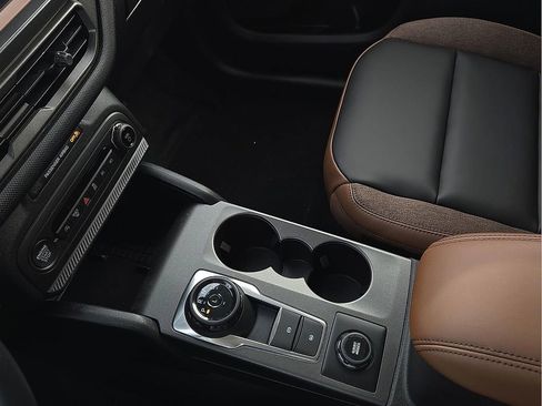 New 2025 Ford Bronco Sport Outer Banks w/ Outer Banks Tech Package+ AWD/4WD image 20