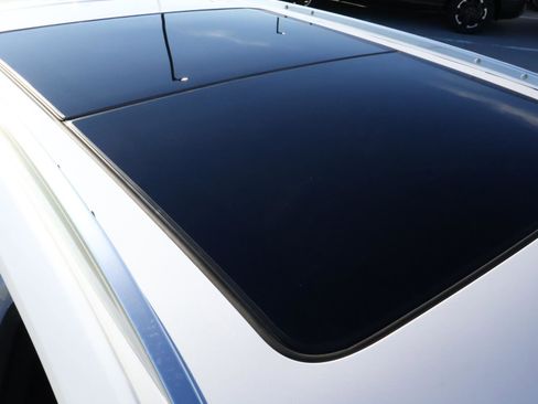 Used 2025 Cadillac XT5 Premium Luxury w/ LPO, Floor Liner Package image 13