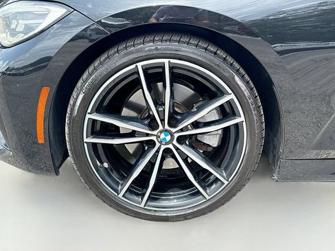 Used 2021 BMW 330i Sedan w/ M Sport Package RWD image 42