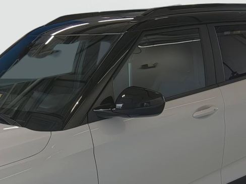 New 2026 Chevrolet TrailBlazer RS w/ Convenience Package AWD/4WD image 8
