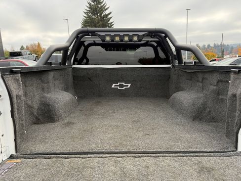 Used 2021 Chevrolet Silverado 1500 LT Trail Boss w/ LPO, Dark Essentials Package image 11