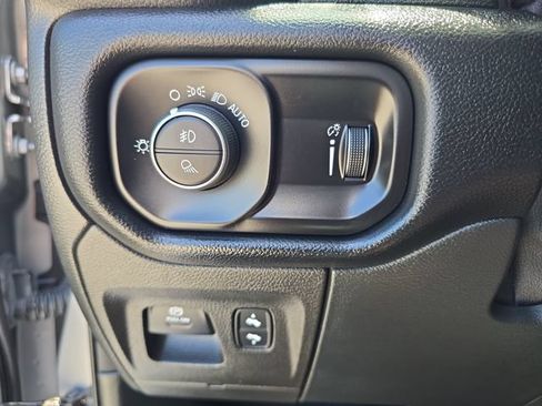 Used 2022 RAM 1500 Big Horn RWD image 22