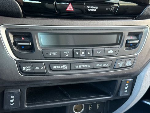 Used 2018 Honda Pilot EX-L image 23