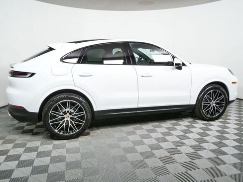 New 2026 Porsche Cayenne Coupe AWD/4WD image 29