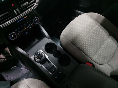 Used 2021 Ford Escape SE w/ Convenience Package image 26