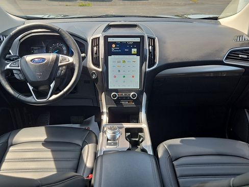 Used 2024 Ford Edge SEL w/ Convenience Package AWD/4WD image 9