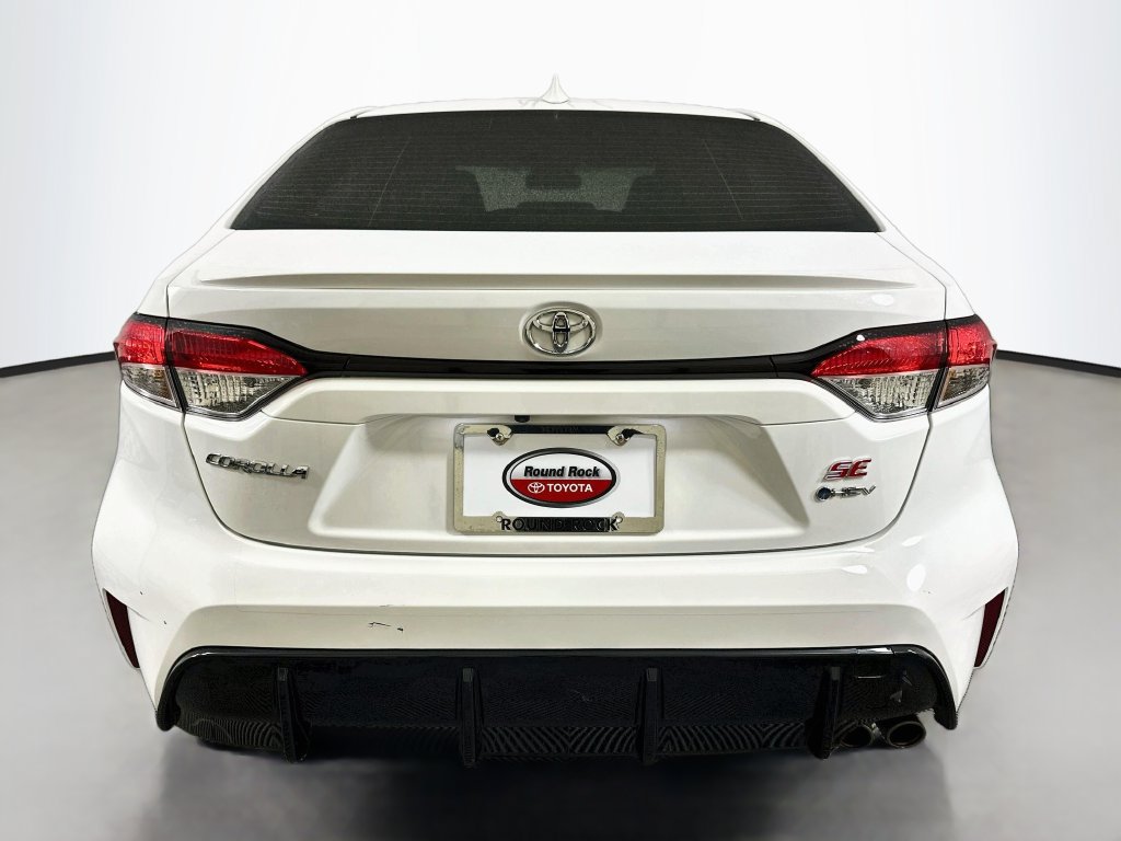 Certified 2026 Toyota Corolla SE FWD image 6