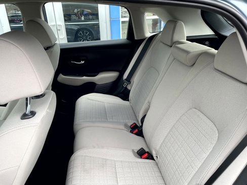 Used 2025 Honda HR-V LX image 10