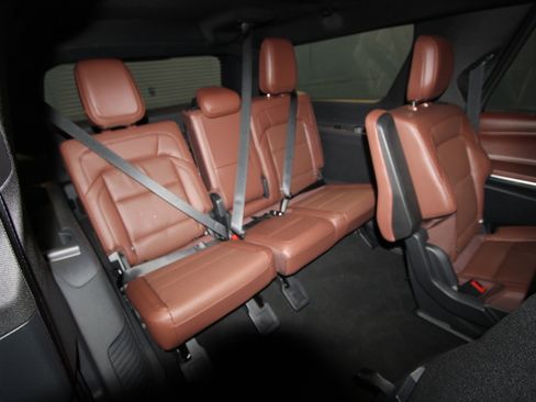 New 2026 Lincoln Navigator L Reserve AWD/4WD image 24