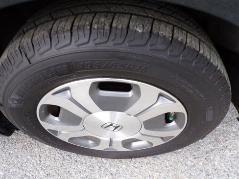 Used 2012 Honda Civic Hybrid Sedan image 41