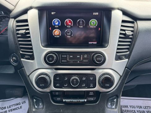 Used 2015 GMC Yukon SLT AWD/4WD image 24