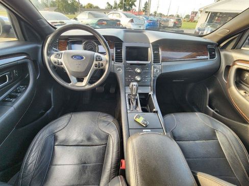 Used 2015 Ford Taurus Limited FWD image 13
