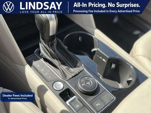Certified 2023 Volkswagen Atlas SEL AWD/4WD image 21
