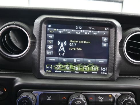 Used 2023 Jeep Wrangler Unlimited Sahara image 22