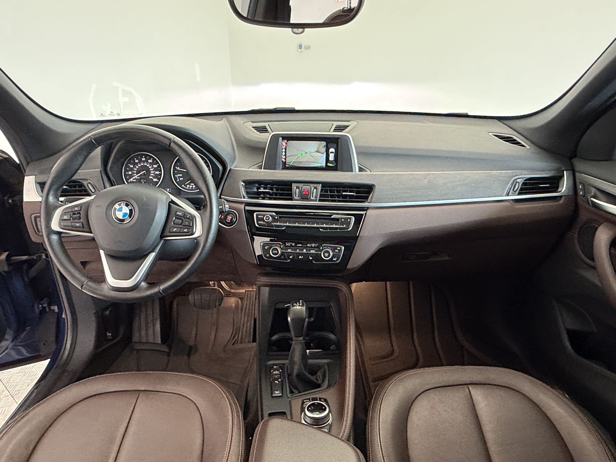 Used 2017 BMW X1 xDrive28i AWD/4WD image 16