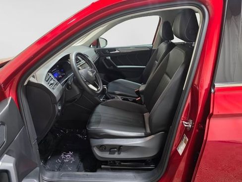 Certified 2023 Volkswagen Tiguan SE AWD/4WD image 13