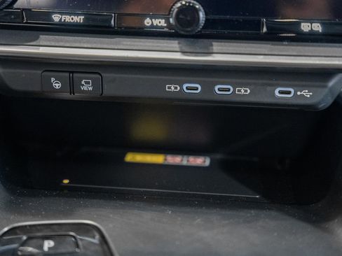 Used 2023 Lexus RZ 450e Premium w/ Technology Package image 23