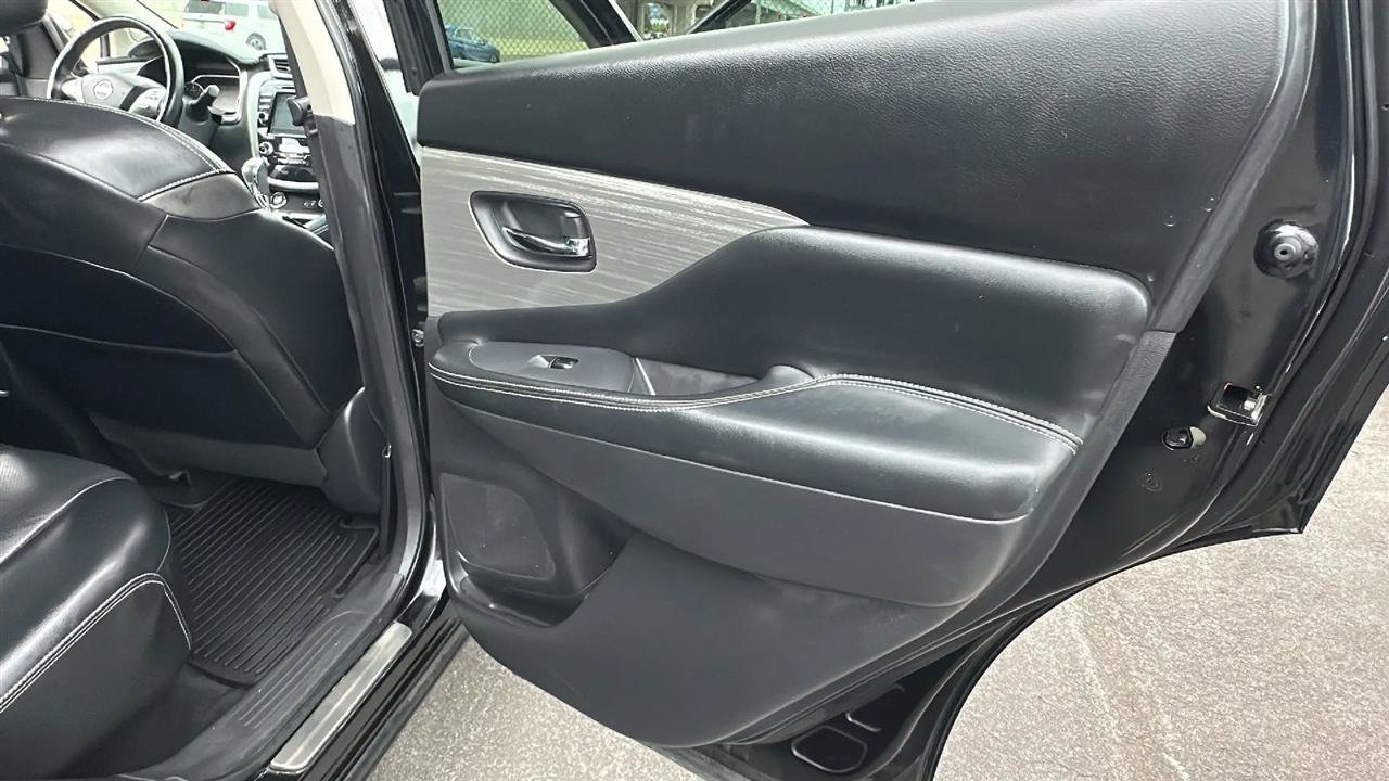 Used 2018 Nissan Murano SL w/ Midnight Edition Package AWD/4WD image 28
