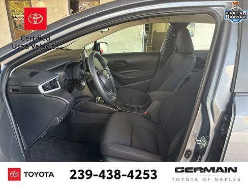 Used 2025 Toyota Corolla LE image 13
