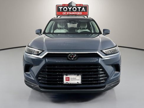 Certified 2024 Toyota Grand Highlander AWD image 2