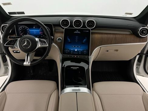 Used 2023 Mercedes-Benz GLC 300 GLC 300 image 20