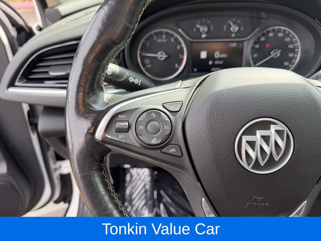 Used 2018 Buick Regal Essence w/ Driver Confidence Package #1 AWD/4WD image 18