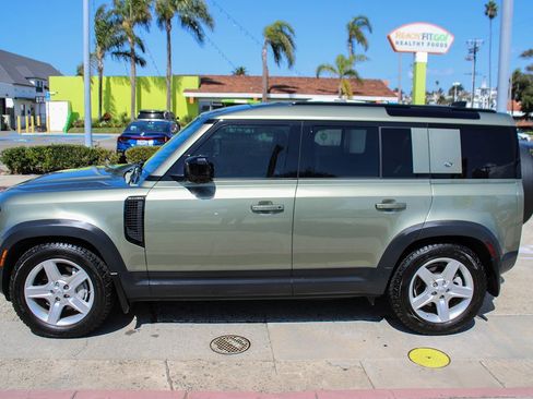 Used 2021 Land Rover Defender 110 SE image 2