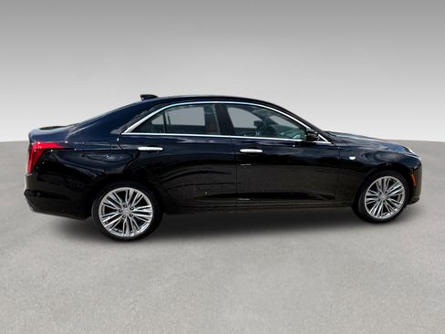 New 2025 Cadillac CT4 Premium Luxury image 30