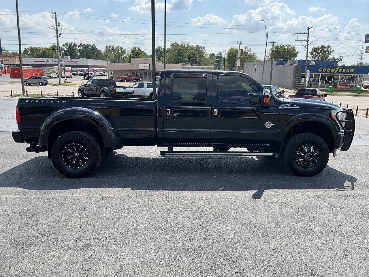 Used 2016 Ford F350 Platinum AWD/4WD image 6