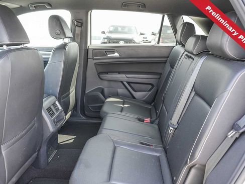 Used 2020 Volkswagen Atlas Cross Sport SE w/ Towing Package AWD/4WD image 13