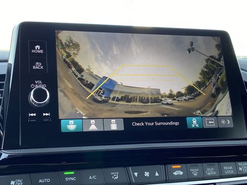 New 2026 Honda Odyssey Touring image 33