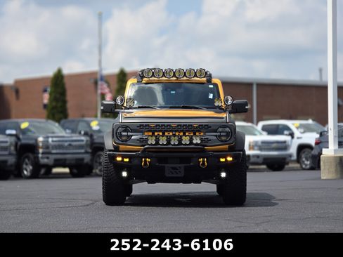 Used 2021 Ford Bronco Badlands AWD/4WD image 2