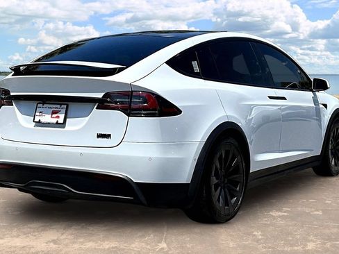 Used 2022 Tesla Model X Plaid AWD/4WD image 4