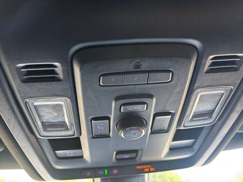 Used 2021 GMC Yukon Denali RWD image 34