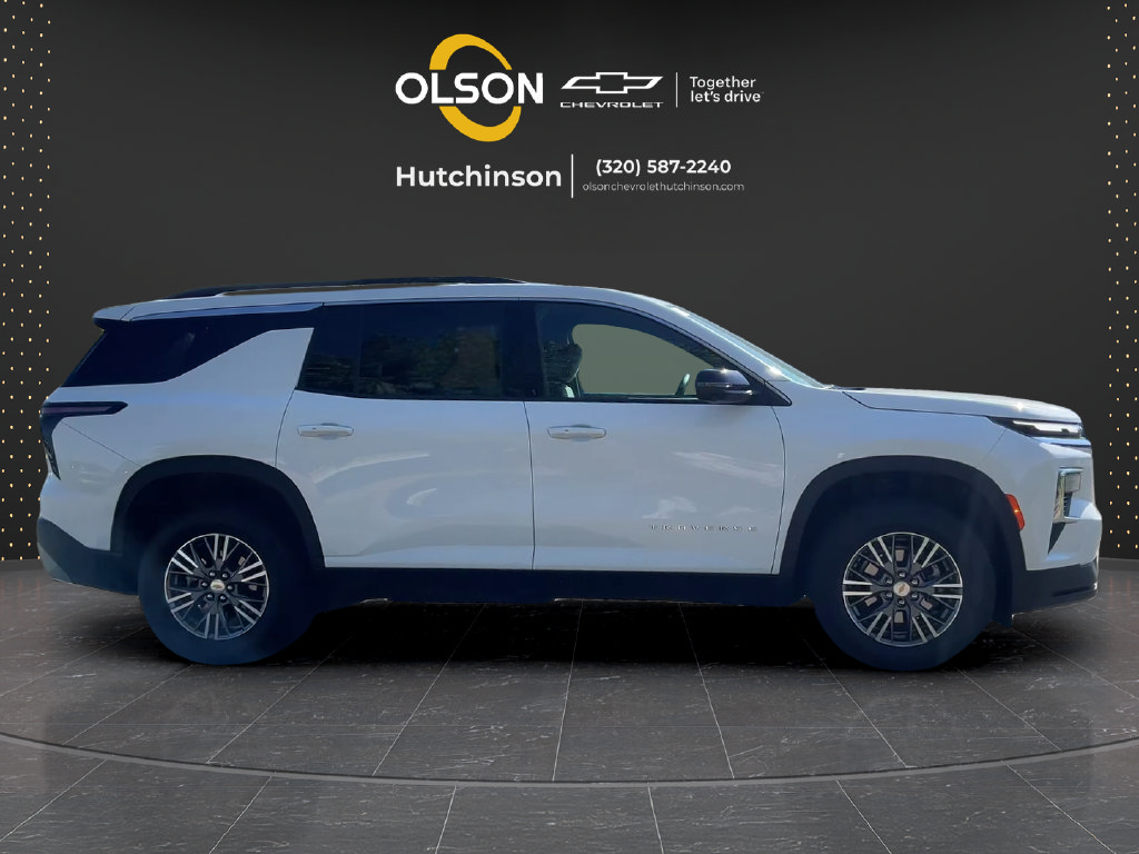Certified 2026 Chevrolet Traverse LT w/ Driver Confidence Package AWD/4WD image 6