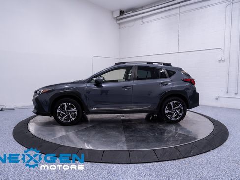 Used 2024 Subaru Crosstrek 2.0i Premium image 28