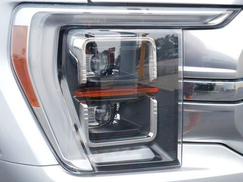 Certified 2022 Ford F150 Platinum w/ Equipment Group 701A High AWD/4WD image 5