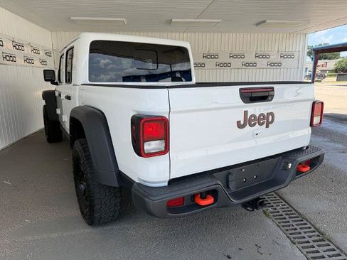 Used 2022 Jeep Gladiator Mojave w/ Trailer Tow Package AWD/4WD image 2