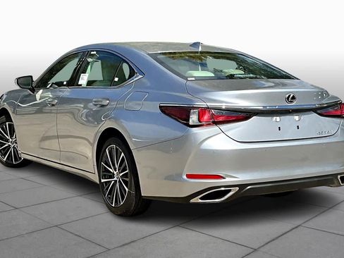 New 2025 Lexus ES 350 w/ Premium Package image 4