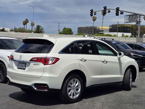 Used 2016 Acura RDX FWD image 4
