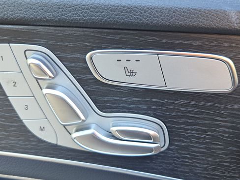 Used 2021 Mercedes-Benz C 300 4MATIC Sedan image 27