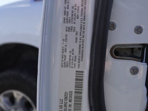 Certified 2024 RAM 2500 Big Horn w/ Off Road Package AWD/4WD image 33
