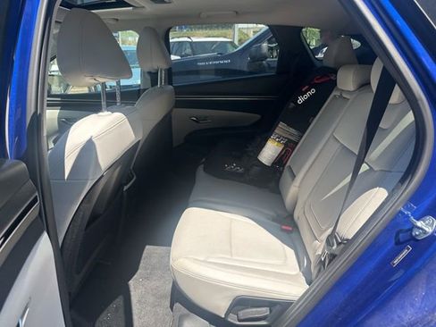 Used 2023 Hyundai Tucson SEL w/ Convenience Package image 6