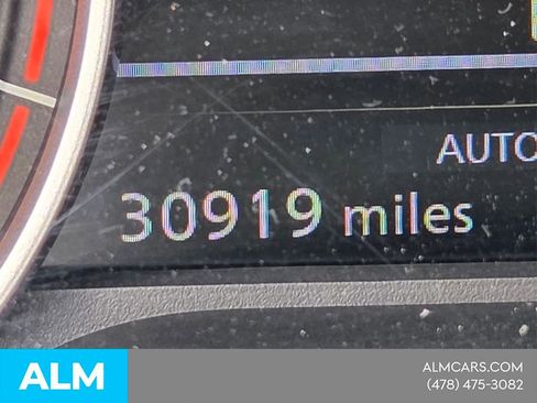 Used 2023 Nissan Rogue S AWD/4WD image 25