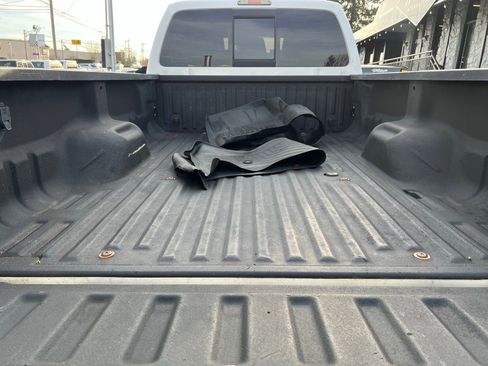 Used 2014 Ford F350 Lariat w/ Lariat Interior Package image 16