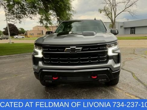 Used 2024 Chevrolet Silverado 1500 LT Trail Boss w/ LT Trail Boss Premium Package AWD/4WD image 3