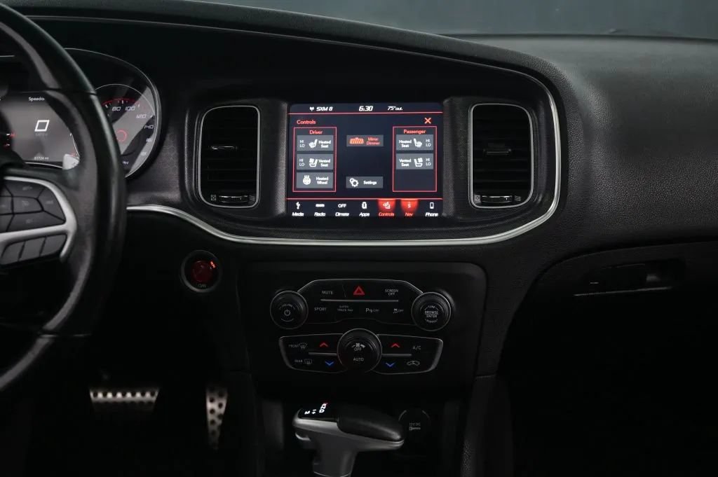 Used 2018 Dodge Charger R/T Scat Pack w/ Dynamics Package RWD image 35