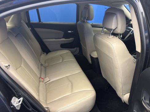 Used 2011 Chrysler 200 Limited FWD image 20