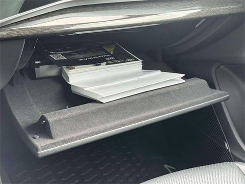 Used 2023 Audi Q7 3.0T Premium Plus image 31