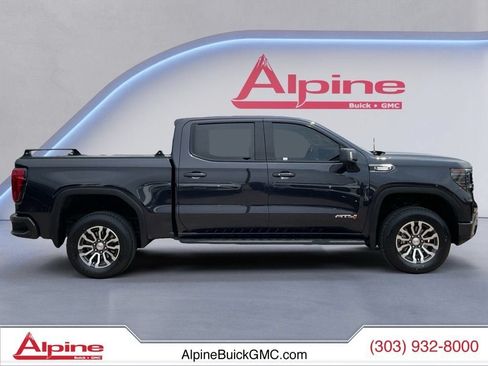 Used 2023 GMC Sierra 1500 AT4 w/ AT4 Premium Package AWD/4WD image 6